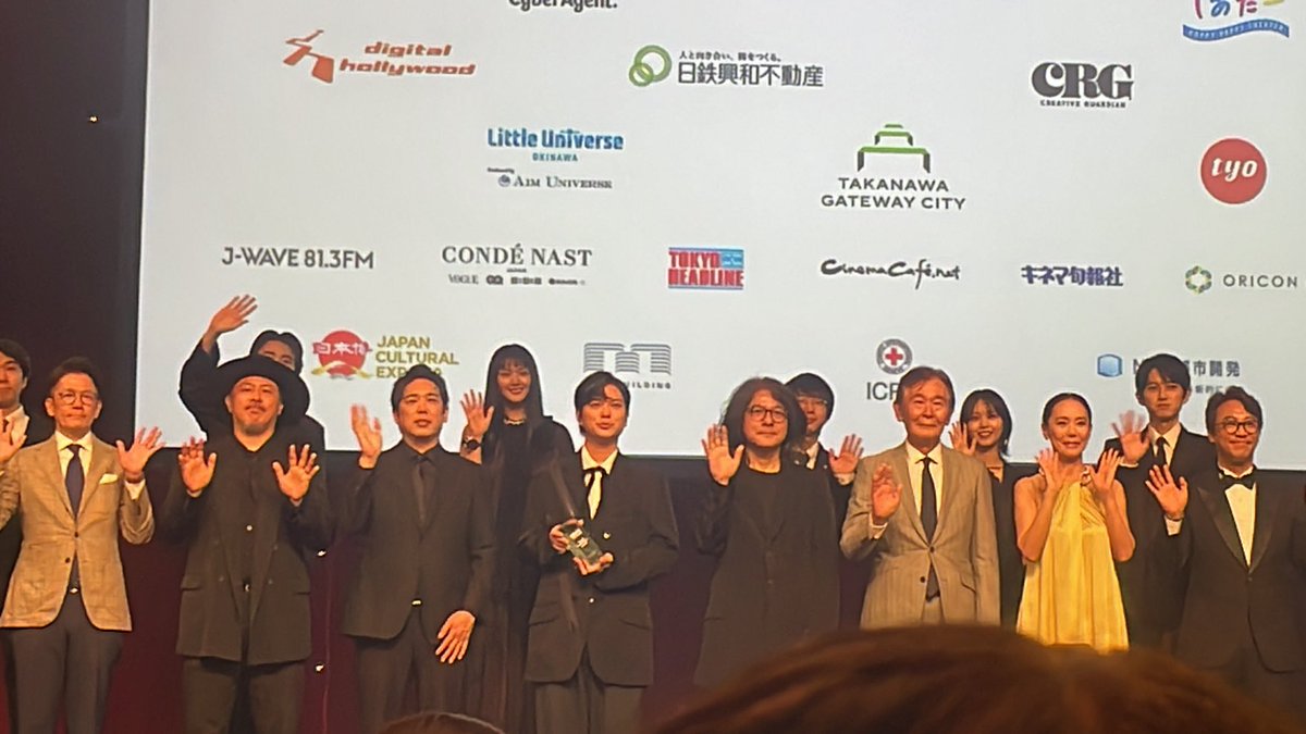 tsukap4's tweet photo. 自分のスマホでシゲアキ監督を撮る日がくるなんて…！（スマホの限界）

#SSFF2025
#ショートフィルムフェス https://t.co/BAkUHG7zqx