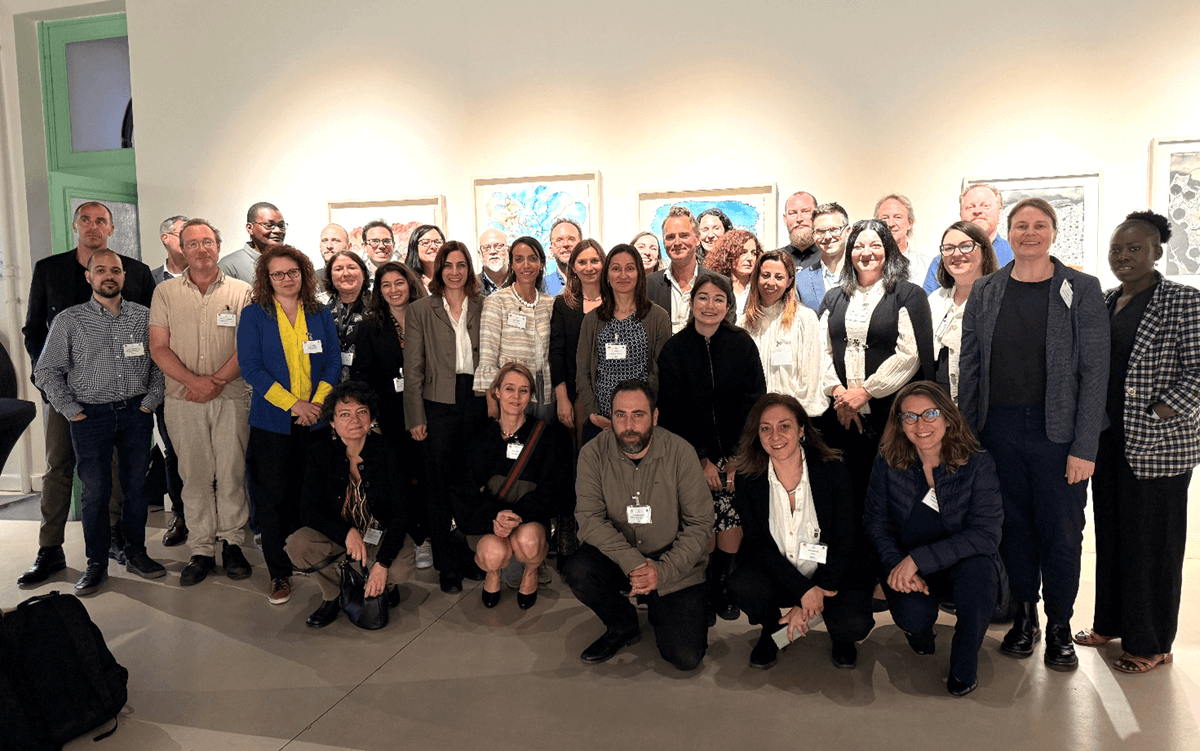 IANUS Project / @ianus-project.bsky.social (@ianusproject) on Twitter photo 🤔What does #TrustInScience look like?
This stunning visual by Miriam Barton captures 2 powerful days of dialogue, collaboration & reflection at our Joint Final Conference!
Also, take a look at our group photo with our amazing partners🚀<a href="/IanusProject/">IANUS Project / @ianus-project.bsky.social</a> <a href="/poiesis_project/">POIESIS project</a> <a href="/VerityEU/">VERITY</a> 🤔What does #TrustInScience look like?
This stunning visual by Miriam Barton captures 2 powerful days of dialogue, collaboration & reflection at our Joint Final Conference!
Also, take a look at our group photo with our amazing partners🚀<a href="/IanusProject/">IANUS Project / @ianus-project.bsky.social</a> <a href="/poiesis_project/">POIESIS project</a> <a href="/VerityEU/">VERITY</a>