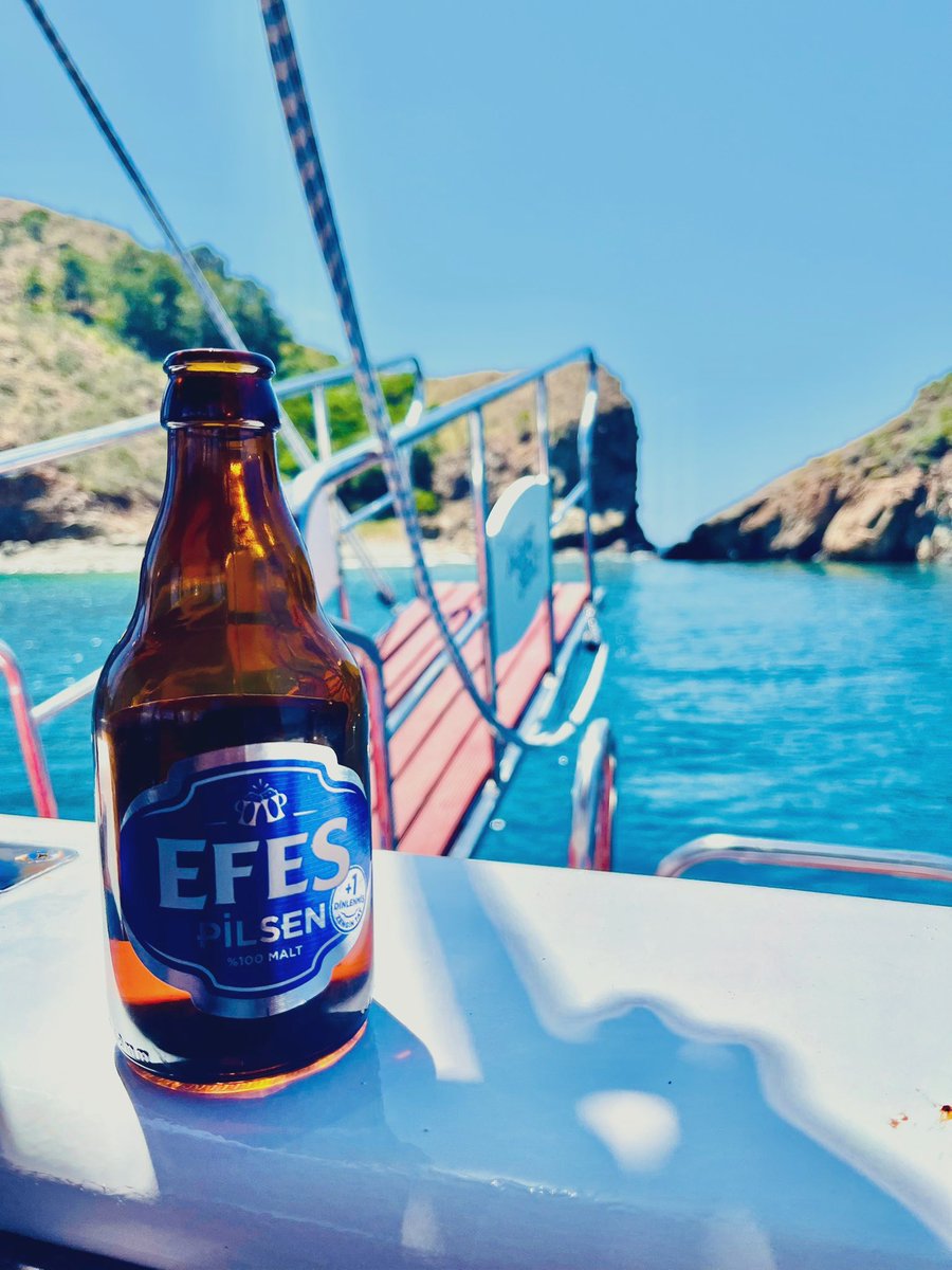 Efes @ Fetiyhe, Turkey 

Thanks for <a href="/russbeanz/">Russ</a> for the phot really appreciated 

Boat beers 🍻 👌👌

Definitely a pint with a view
