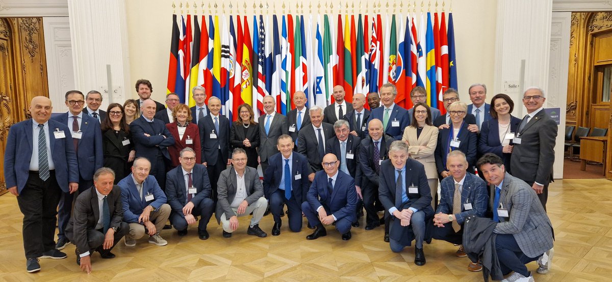 Italy at OECD-ESA (@italyatoecd_esa) on Twitter photo L’Ambasciatore Luca Sabbatucci e la Vice Segretaria Generale dell'<a href="/OECD/">OECD ➡️ Better Policies for Better Lives</a> <a href="/F_Lapecorella/">Fabrizia Lapecorella</a> hanno accolto presso la sede dell’OCSE una delegazione di <a href="/FedercasseBCC/">Federcasse - BCC</a>, l’associazione delle banche di credito cooperativo italiane. Obiettivo dell’incontro è stato quello di approfondire la L’Ambasciatore Luca Sabbatucci e la Vice Segretaria Generale dell'<a href="/OECD/">OECD ➡️ Better Policies for Better Lives</a> <a href="/F_Lapecorella/">Fabrizia Lapecorella</a> hanno accolto presso la sede dell’OCSE una delegazione di <a href="/FedercasseBCC/">Federcasse - BCC</a>, l’associazione delle banche di credito cooperativo italiane. Obiettivo dell’incontro è stato quello di approfondire la