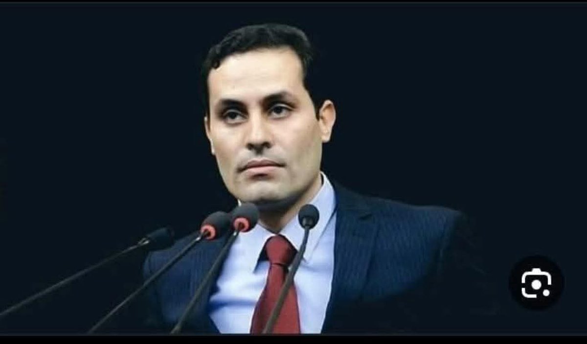 رغم تحرك أحمد الطنطاوي من سجن العاشر منذ الساعة السابعة والنصف تقريبا، لكن حتي الان لا نعلم وجهته، ومتي وأين سيتم إطلاق سراحه. 
#الحرية_لأحمد_الطنطاوي