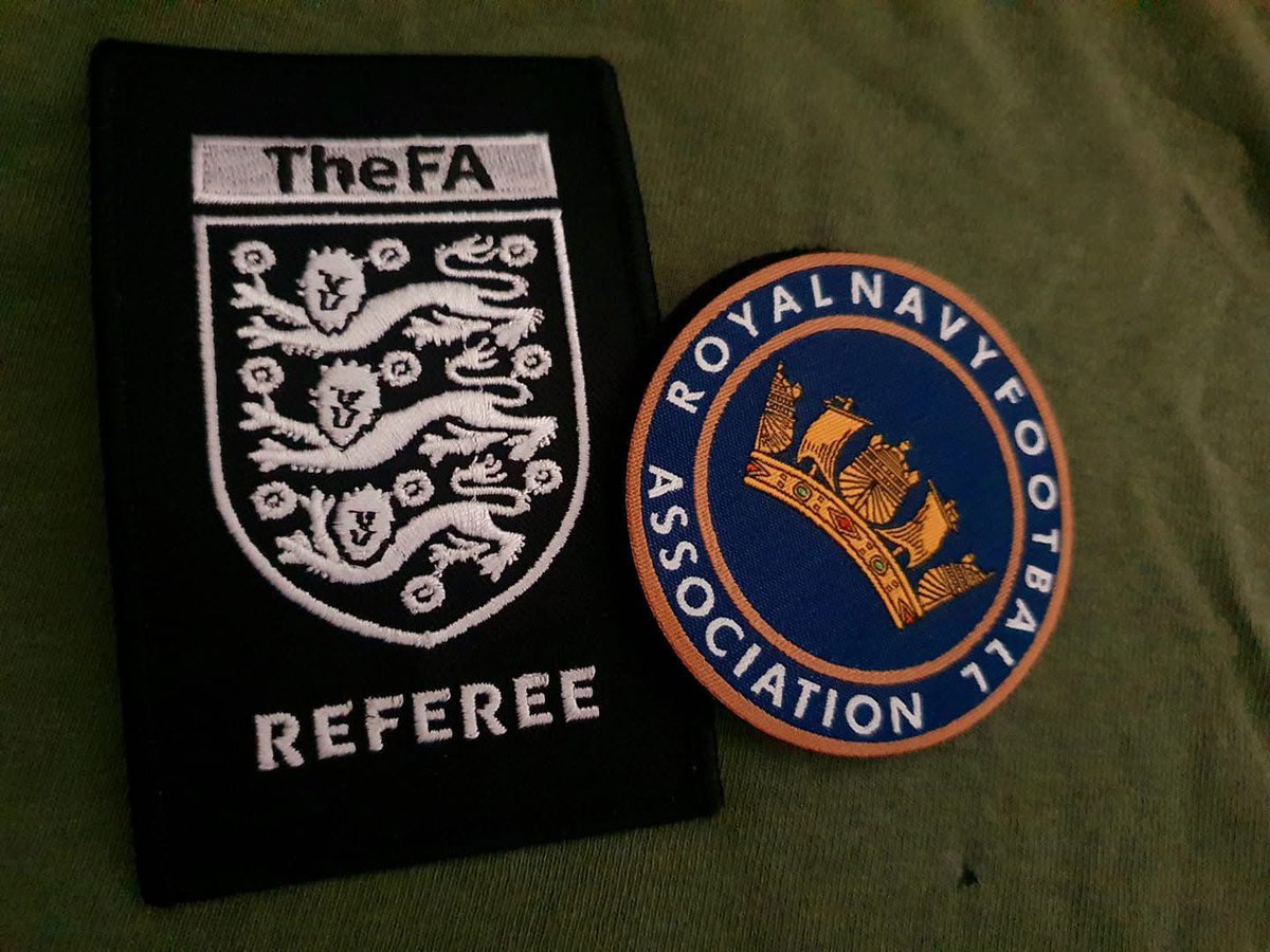 ⚽️Promotion⚽️
Congratulations to Guy Pallett on successfully getting promotion to Level 5. Good Luck for next season. Hard work and dedication definitely pays off!⚽️⚽️