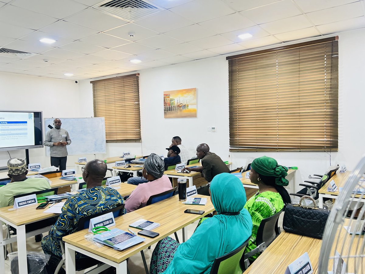 workandconnect's tweet photo. Talking about spaces that inspire! ☺️ Our event hall and training rooms are more than just venues, they are hubs for creativity, innovation, and connection.

For bookings 👇 
Call: 08125766214
Or visit 50 Ebitu Ukiwe Street, Jabi, Abuja.

#workandconnect #fypシ゚ #eventhallabuja https://t.co/FQrwV1szhJ
