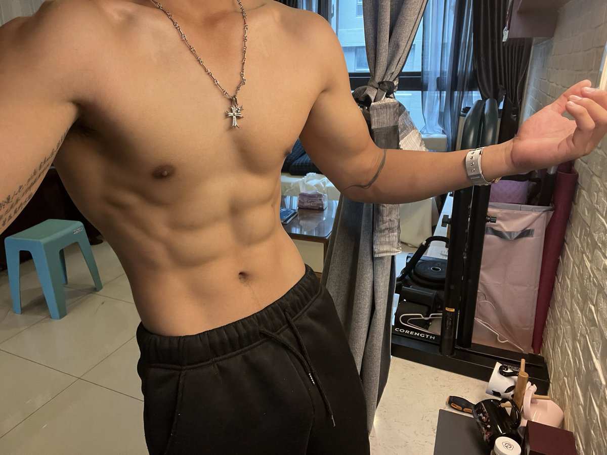 Rafael20030225's tweet photo. 感覺也可以在這裡發一堆文字串～
我算一半的清水帳吧哈哈哈
#中南部 #南部 #高雄 https://t.co/Pe7q08zQWM