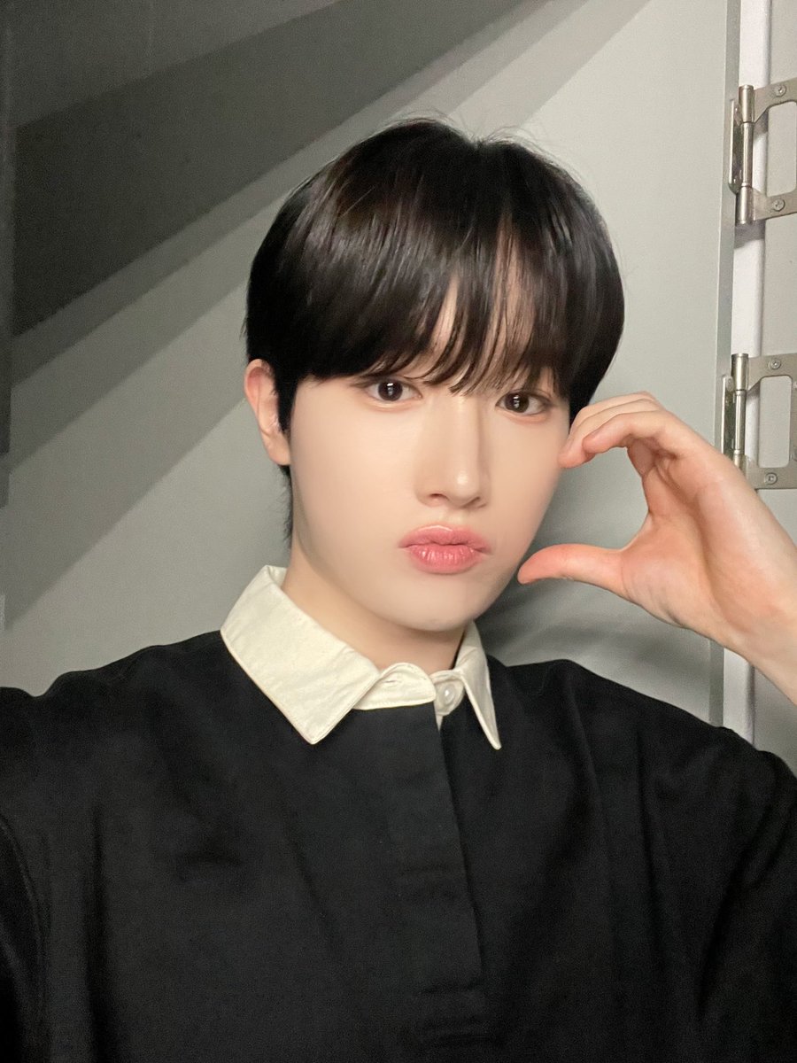 TPST_twt's tweet photo. [#혁] 🫶🫶💋💋 https://t.co/jcUvkmm77t