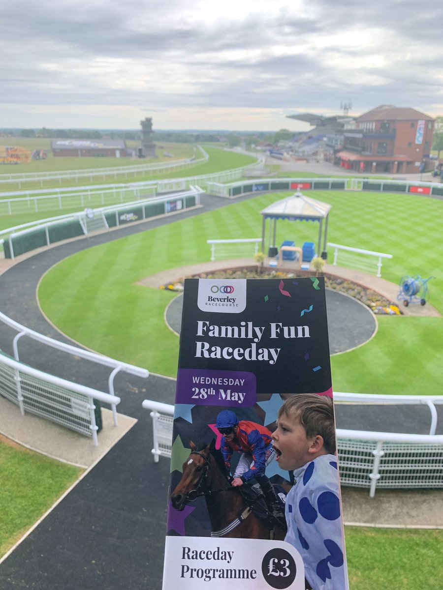 Back in action 🤩

Join us on the Westwood for our Family Fun Raceday!

Gates open 12:10 (Picnic Enclosure @ 11:30)
First race - 14:10
Last race - 17:10

All entertainment is located in the Picnic Enclosure.

beverley-racecourse.co.uk/event/family-f…