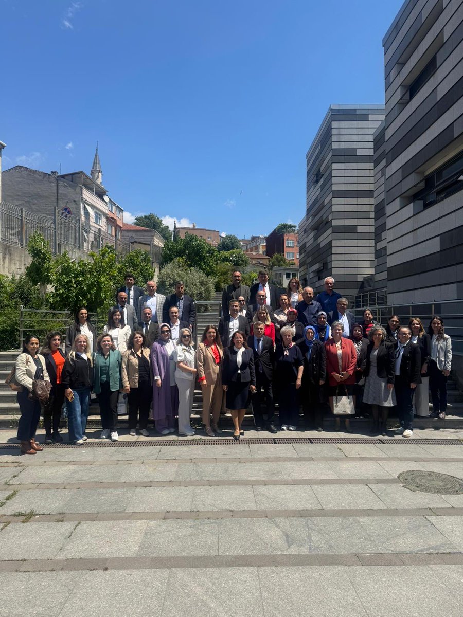 İl Nüfus ve Vatandaşlık Müdürümüz Sayın Rabia BABAOĞLU ve İlçe Nüfus Müdürlerimizin katılımıyla aylık toplantımızı gerçekleştirdik.
<a href="/TC_icisleri/">T.C. İçişleri Bakanlığı</a> 
<a href="/TCNufus/">Nüfus ve Vatandaşlık İşleri Genel Müdürlüğü</a> 
<a href="/AliYerlikaya/">Ali Yerlikaya</a> 
<a href="/av_mehmetsaglam/">Mehmet Sağlam</a> 
<a href="/turanbulent/">Bülent TURAN</a> 
<a href="/mehmetaktas023/">Mehmet Aktaş</a> 
<a href="/munirkaraloglu/">Münir Karaloğlu</a> 
<a href="/gul_davut/">Davut GÜL</a> 
<a href="/itasyapan/">İbrahim Taşyapan</a> 
<a href="/sezgindemircio2/">sezgin demircioğlu</a>
