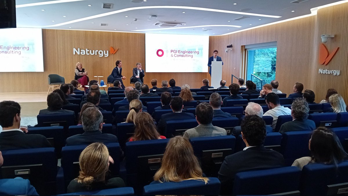 CESINE Formación & Jornadas (@cesineeditorial) on Twitter photo José Manuel Rojas <a href="/pgiengineering/">PGI ENGINEERING & CONSULTING</a> analiza en #INMOHOTEL2025 los números detrás de cada proyecto hotelero luxury y economy José Manuel Rojas <a href="/pgiengineering/">PGI ENGINEERING & CONSULTING</a> analiza en #INMOHOTEL2025 los números detrás de cada proyecto hotelero luxury y economy