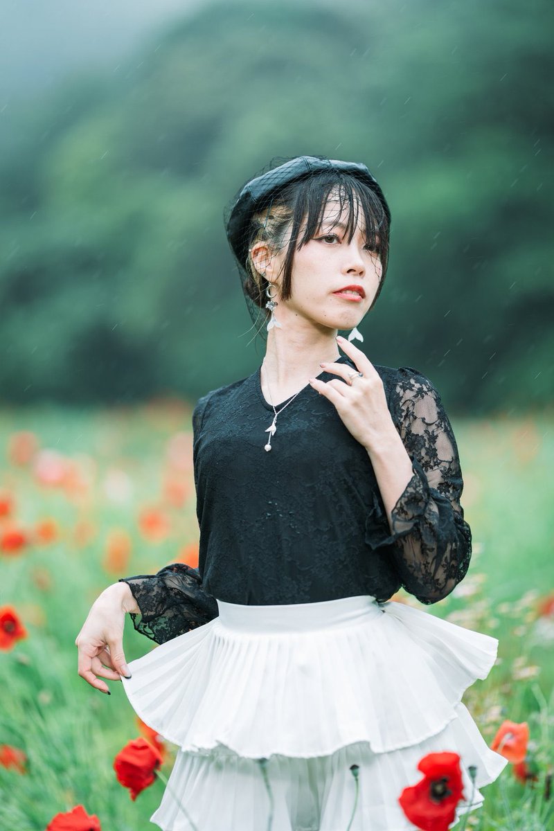 霧雨の花園
.
photo＊<a href="/Pflat6/">p</a>
accessory＊<a href="/ddot_yuyuco/">d. / yuyuco(6/15(日)ヨコハマハンドメイドマルシェL-97)</a> 
.
#portrait  #ポートレート
#ポピー