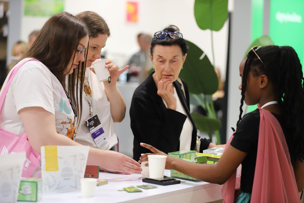 🍵☕When taste meets trade🤝🌍

As the Honored Country at the ongoing Coffee Europe Expo 2025 in Poland, Rwanda is showcasing premium coffee and tea to a world of new buyers,investors and enthusiasts.

This isn’t just about taste; it’s about trade, transformation and opportunity.