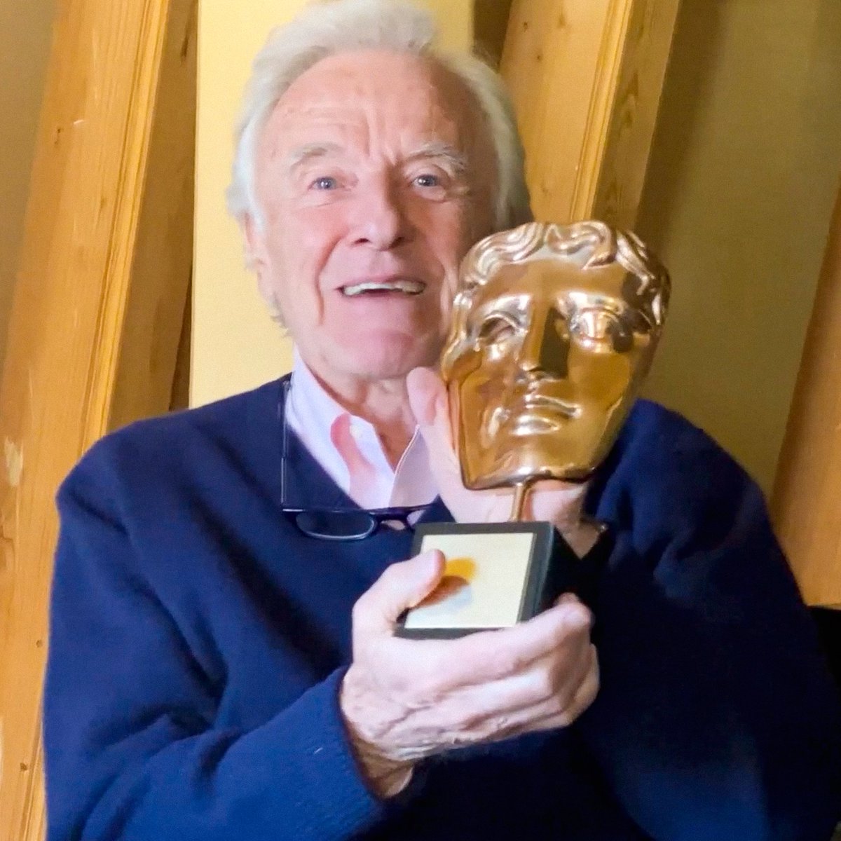 We are deeply saddened to hear of the passing of world-renowned Welsh production designer Les Dilley.

A two-time Academy Award winner for Star Wars and Raiders of the Lost Ark, Les received the BAFTA Cymru Outstanding Contribution to Film &amp; TV Award in 2020.