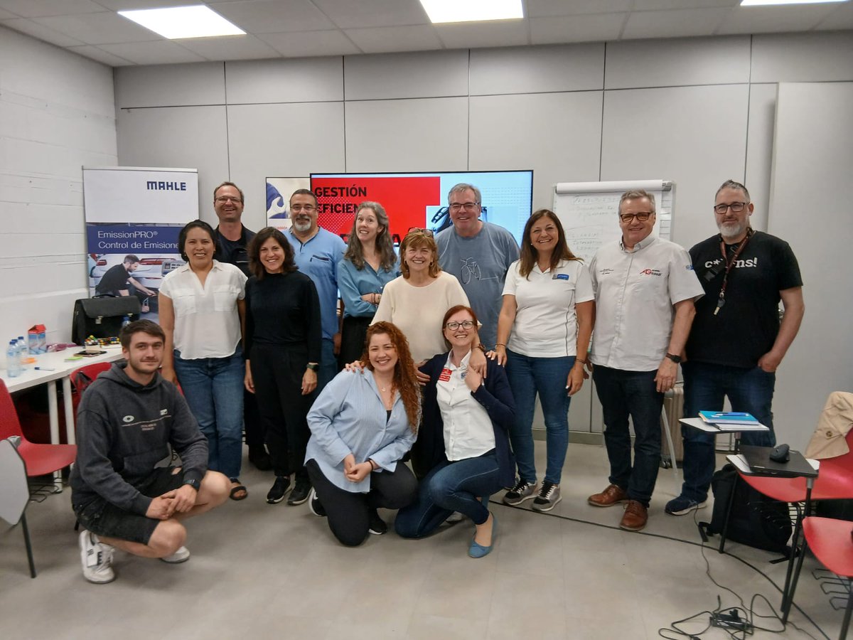 📊Los talleres de Cataluña inauguran la formación en la mejora de procesos de Top Truck

🚛La formación empresarial ha vuelto a ser protagonista con una sesión piloto en Barcelona🏙️ el 21 y 22 de mayo en las instalaciones de Recambios Gaudi Gaudí🧰

⬇️

tinyurl.com/3ukxywzk