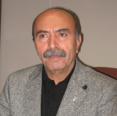Ez hêsîyo pê ke sîyasetmedaro kurd Hamît Geylanî yo ke têkoşînê sarê ma yê qedrberzî de keda pîle daye û bedelê girsî dayî şîyo rehmet.

Têkoşîno ke Geylanî warê demokrasî, azadîye û aştîye de da, yo ma rê raye bimusno. Ma yo wayîrê mêrasê ey bivejîyê û têkoşînê ey raver berîme.