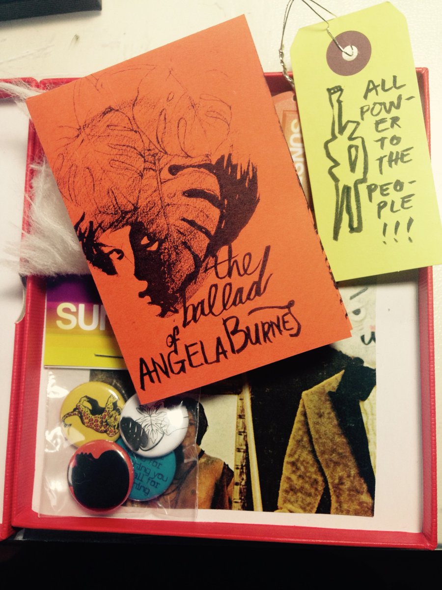taleoftales's tweet photo. This is what the ¡FETICHISTA! Edition of #_Sunset_ looked like. It was given to 24 Kickstarter backers.

Let us know if you are one of the lucky owners! https://t.co/s3HwbT8AZk