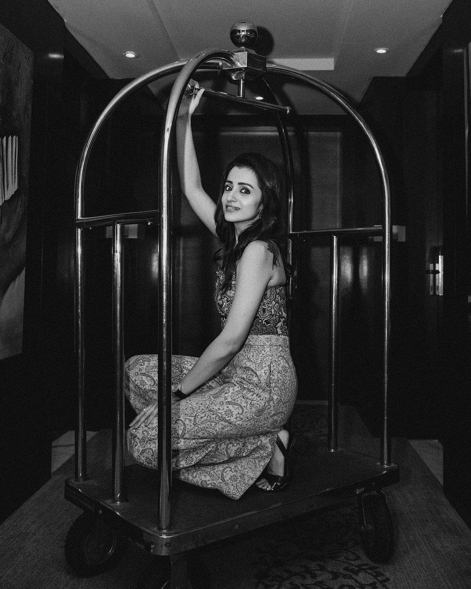 trishtrashers's tweet image. Tell me not to do something and I will do it twice and take pictures😬🥸