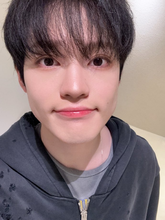 131jwnanach's tweet photo. AEGIPIEEEEEEE LELE🤍🤍🤍🤍🤍 https://t.co/4fug9JOOeK