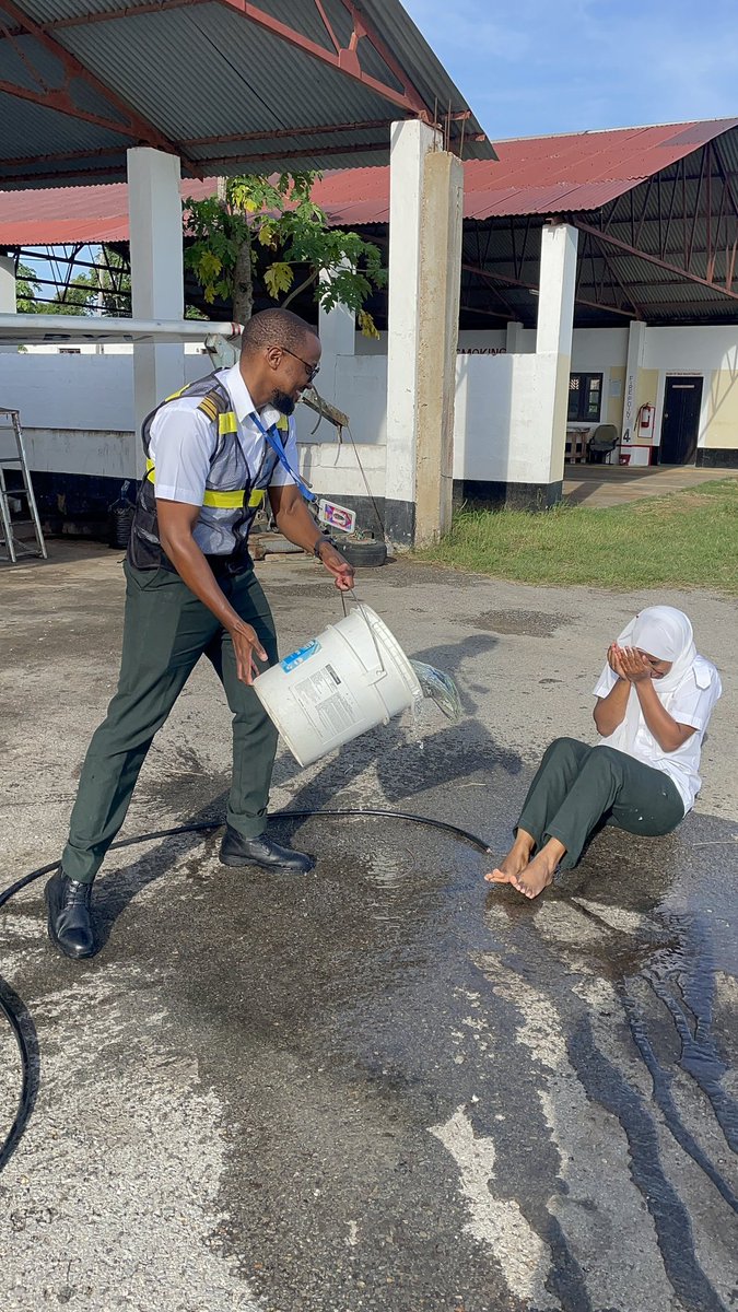 The_KSOF's tweet photo. Congratulations, Naila Kombo🥳🥳
Your first solo flight is a powerful reflection of your dedication and skill.
From stepping into the cockpit to a smooth touchdown-you truly owned the skies!
#KenyaSchoolofFlying #KSOF #FirstSoloFlight #PilotinProgress #WomenlnAviation https://t.co/i7mMQfOC06