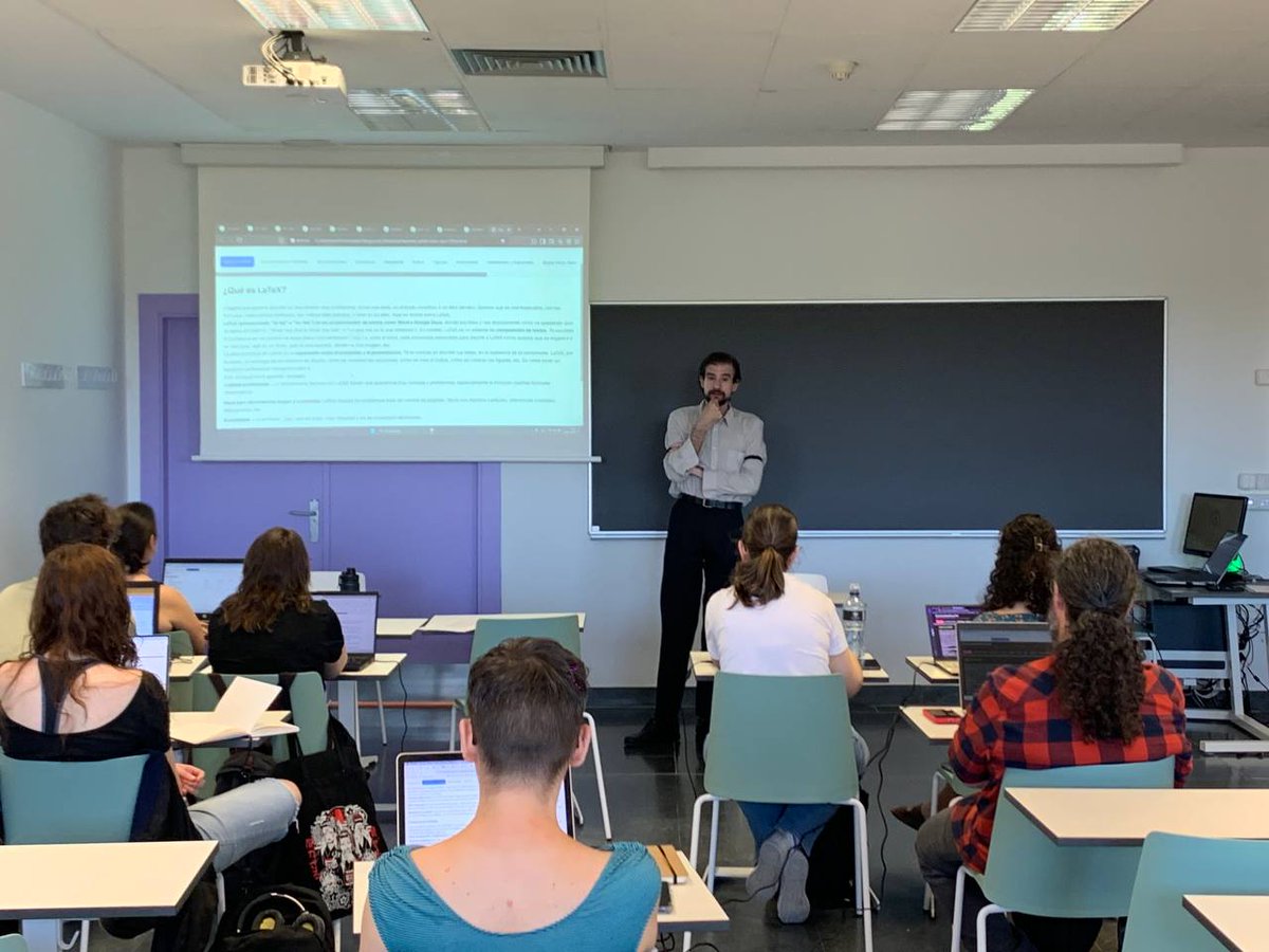 #LaTeX es uno de nuestros caballos de batalla por su importante papel en la difusión libre del conocimiento.
En nuestro curso de <a href="/FormacionUCM/">Formación UCM</a> junto a <a href="/diUCM/">Delegación del Rector para las Políticas Sociales</a>, no podíamos obviar esta tecnología, con la que se pueden realizar adaptaciones en apuntes y exámenes.