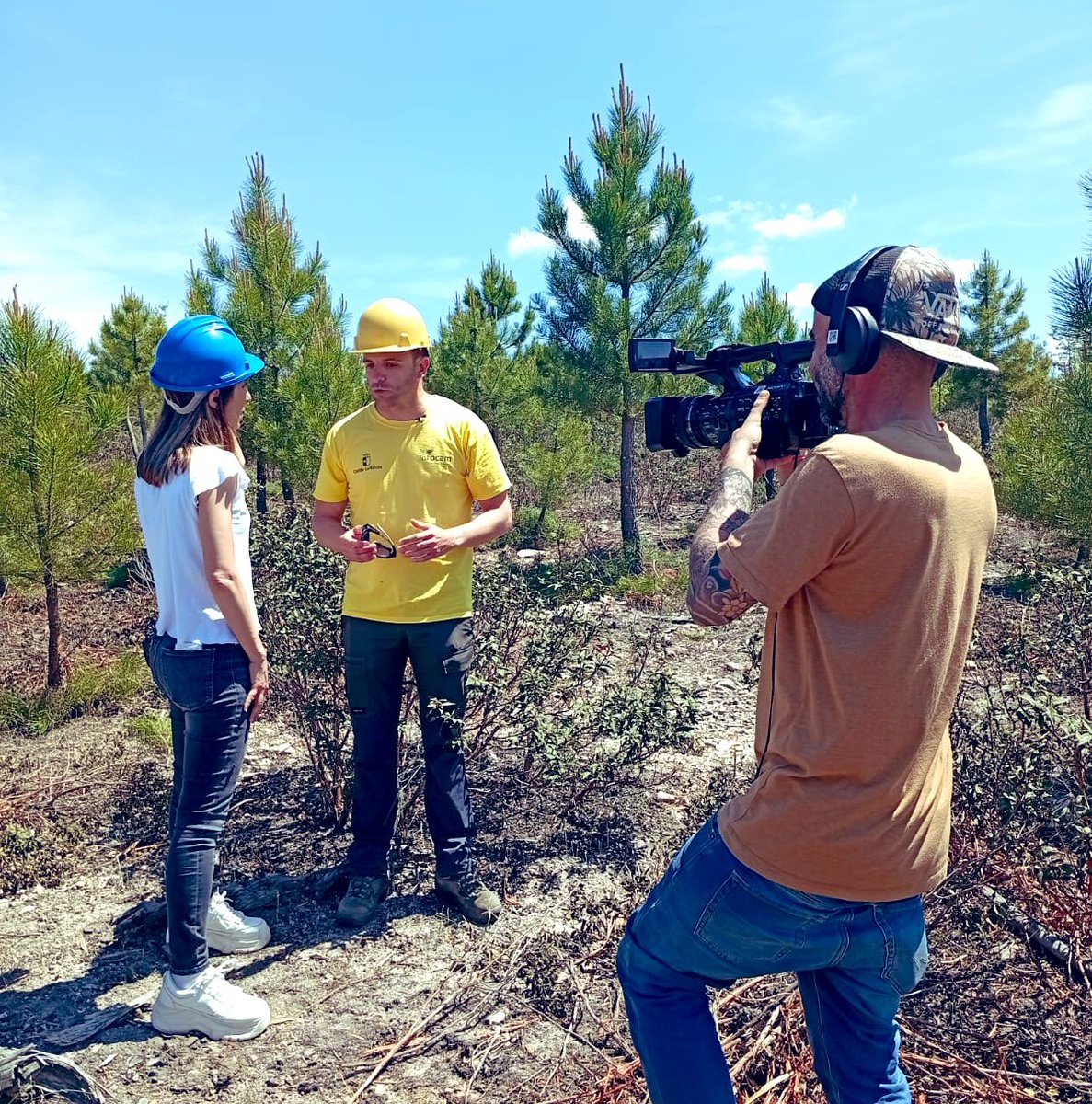 Después de 20 años de naturaleza calcinada y pérdidas humanas, ¿estamos preparados en España para los futuros incendios de sexta generación? ¿Qué se ha hecho y se hace para prevenir y minimizar fuegos? 

Bomberos forestales, científicos y biólogos que trabajan sobre el terreno
