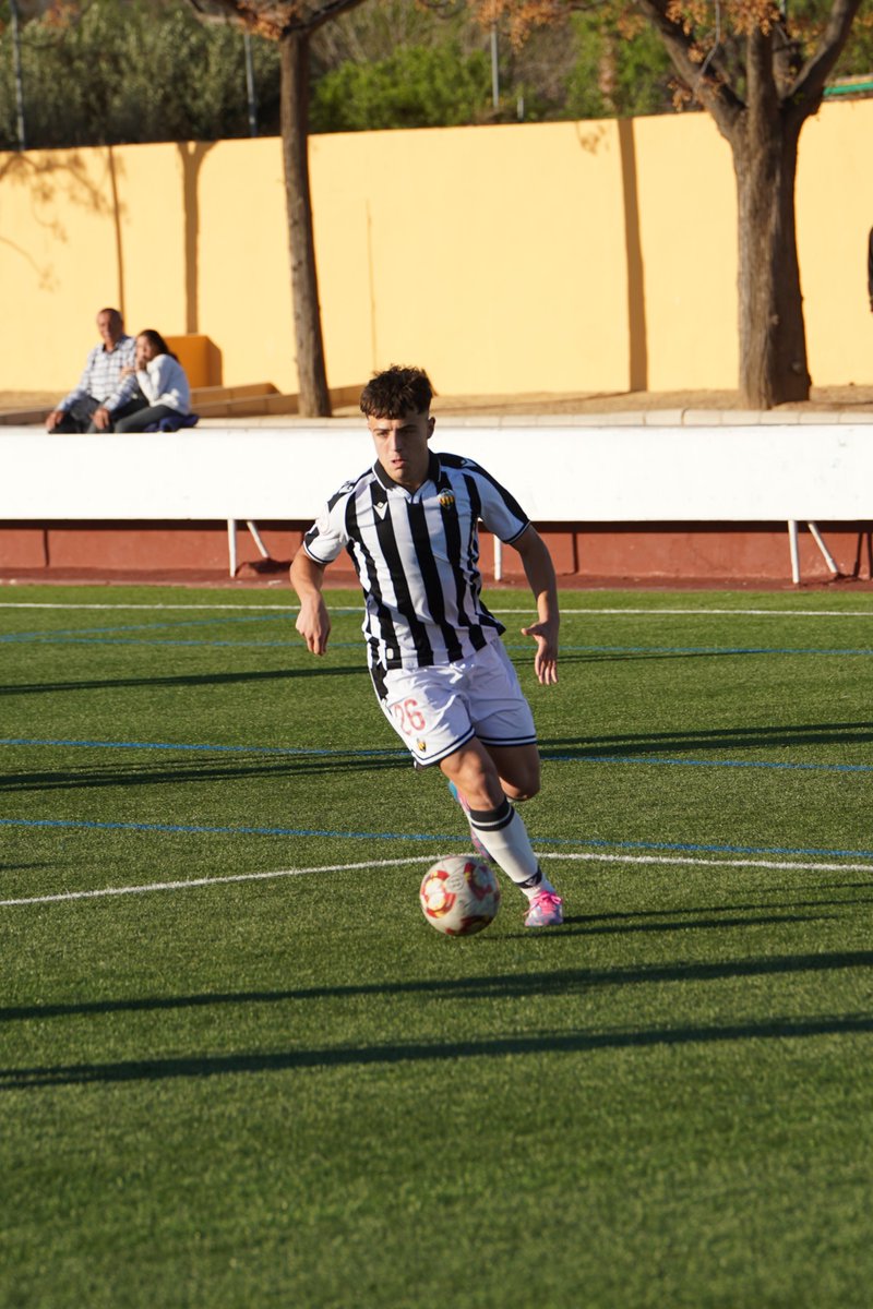 ✨ Josep Díaz &amp; Miguelon ✨

1⃣ Empezar la temporada en el Juvenil 'A'
2⃣ Acabar la temporada en el Castellón 'B'
🔝 Celebrar permanencia en División de Honor y ascenso a 2ªRFEF el mismo año

#PPO👂