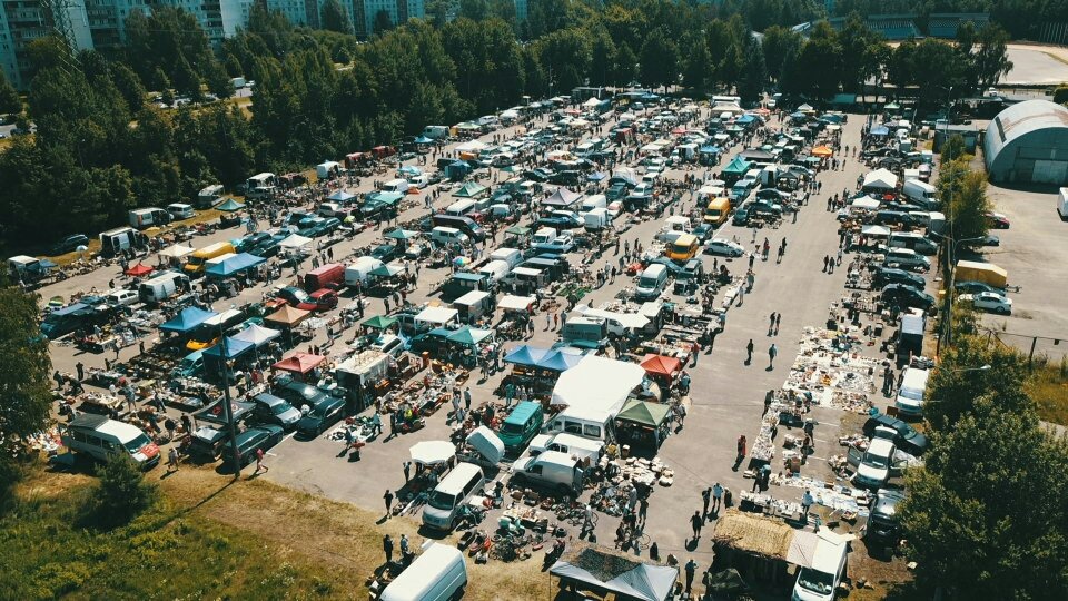 Rīgas Motormuzejs (@motormuzejs) on Twitter photo 31. maijā un 1. jūnijā <a href="/TraseBikernieki/">Biķernieku trase</a> norisināsies biedrības "Latvijas Antīko automobiļu klubs" organizētās Senlietu un restauratoru dienas.
Apmeklētāji aicināti sestdien un svētdien jau no plkst. 8.00! 31. maijā un 1. jūnijā <a href="/TraseBikernieki/">Biķernieku trase</a> norisināsies biedrības "Latvijas Antīko automobiļu klubs" organizētās Senlietu un restauratoru dienas.
Apmeklētāji aicināti sestdien un svētdien jau no plkst. 8.00!