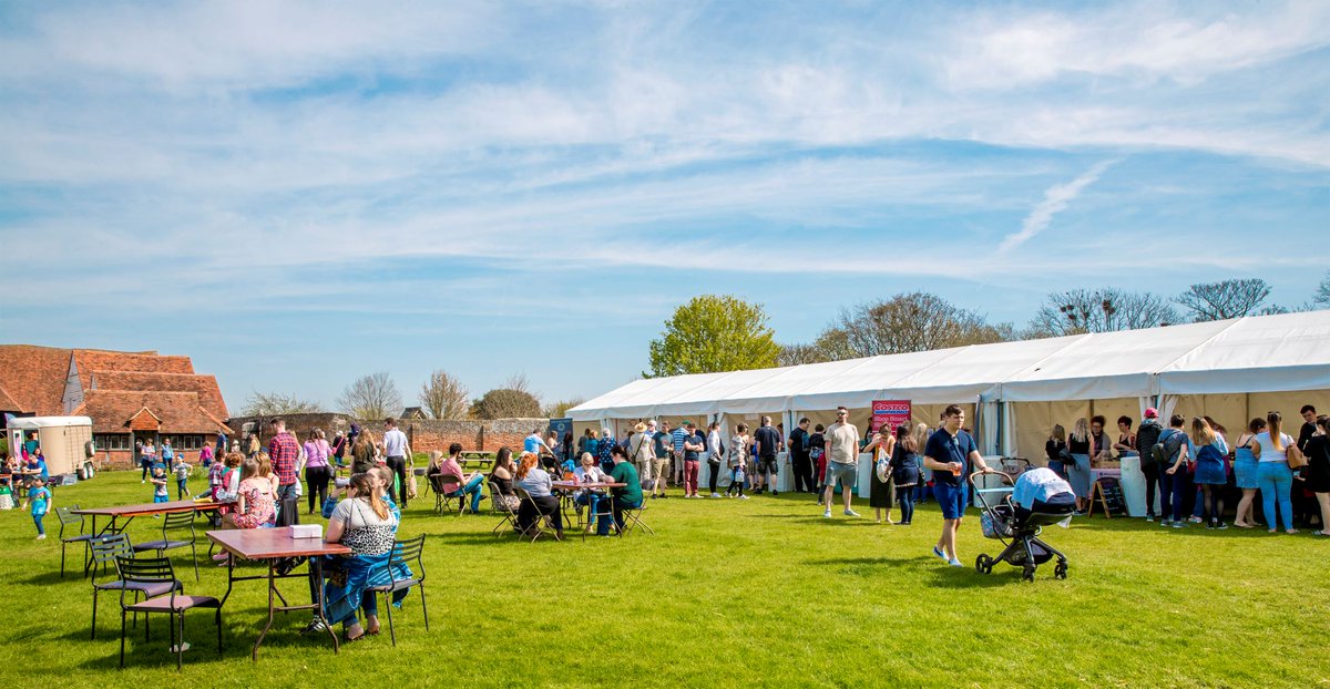 The Charlie Owen Essex Food and Drink Fair will be returning to Cressing Temple Barns this June!☀️☺️🛍️

Dates: Saturday 7 and Sunday 8 June

Enjoy a unique shopping experience, set in glorious surroundings.

Find out more and book tickets: explore-essex.com/whats-on/charl…