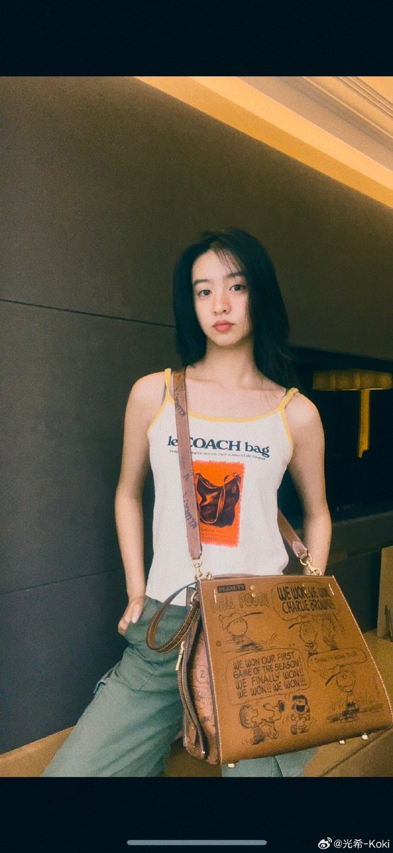 Kokikimurahk1's tweet image. Repost 光希 #koki 

Picture from today 📷💛
New bag 💓 

#webio #微博
