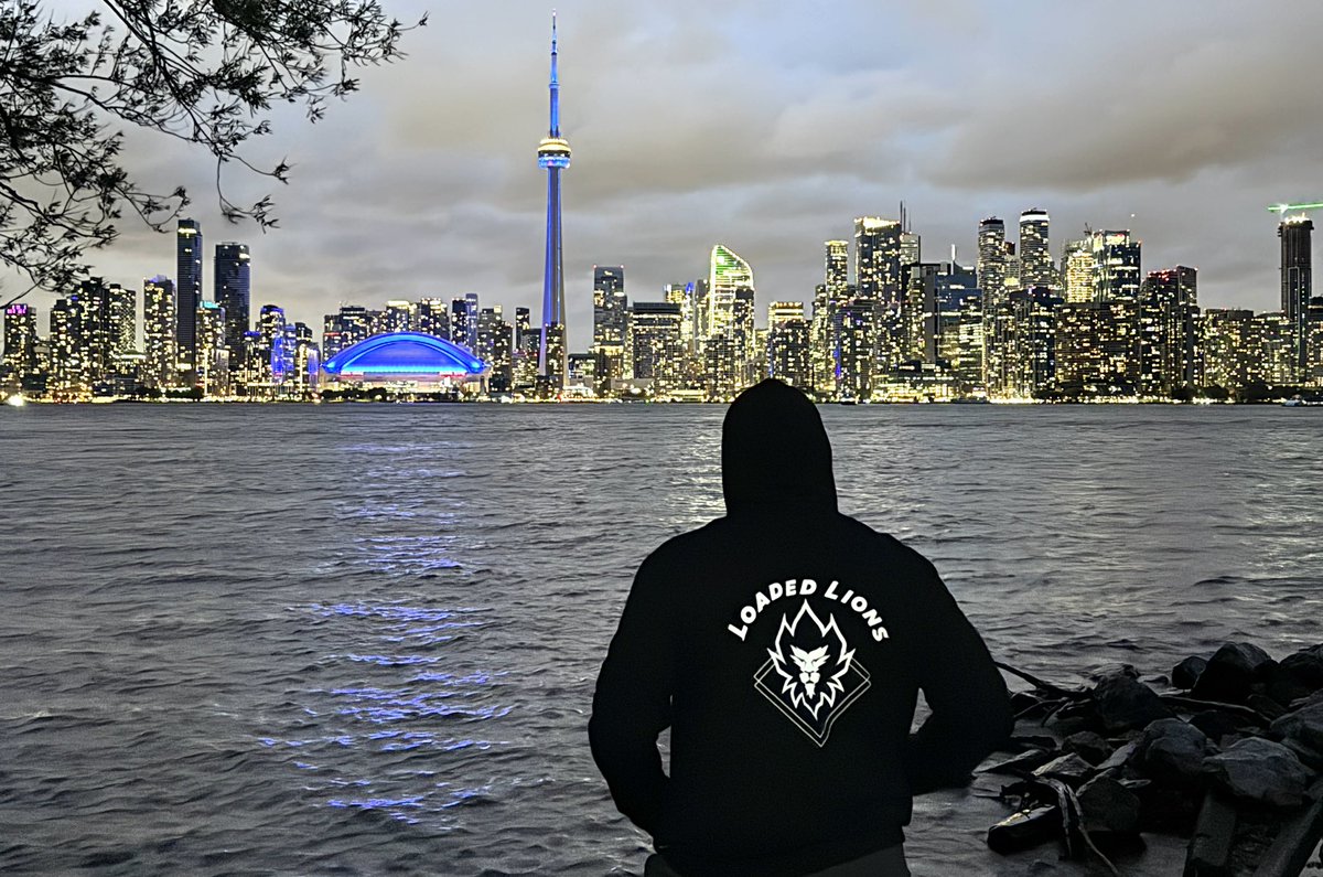 randominvestor❓🌙 (@randominv3stor) on Twitter photo Good morning #Crofam and <a href="/LoadedLions_CDC/">Loaded Lions</a> Rise and roar as we conquer the day with the strength of our pride, overlooking the stunning Toronto skyline. Let’s make today legendary! 🦁🌆 #CRO #LoadedLions #GM #FFTB #BornBrave #Manecity #NFT $LION Good morning #Crofam and <a href="/LoadedLions_CDC/">Loaded Lions</a> Rise and roar as we conquer the day with the strength of our pride, overlooking the stunning Toronto skyline. Let’s make today legendary! 🦁🌆 #CRO #LoadedLions #GM #FFTB #BornBrave #Manecity #NFT $LION