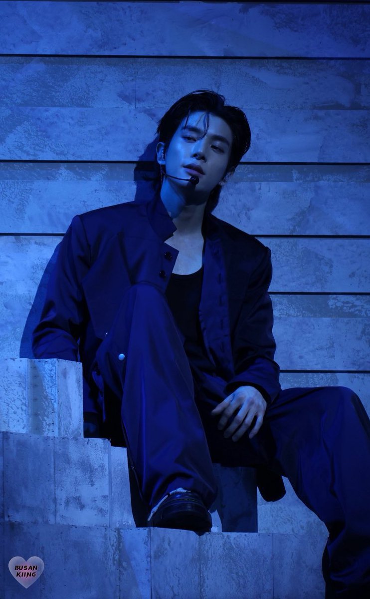 อีก 24 วัน พี่เจคก็จะมานั่งอกหักอยู่ราชมังและ แต่จะอกหักได้ไงก่อน สาวไทยทั้งประเทศรักพี่มากกว่าผัวอีก