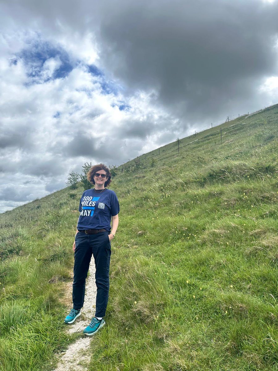 ChloeMackayCS's tweet image. Another leg of @CombatStress #100Miles in May. Walking to the @fovantbadges, made in #WW1 on a chalk hillside near #Salisbury.
@R_Signals @RiflesRegiment @AustralianArmy @RWiltsYeo @71signalregt