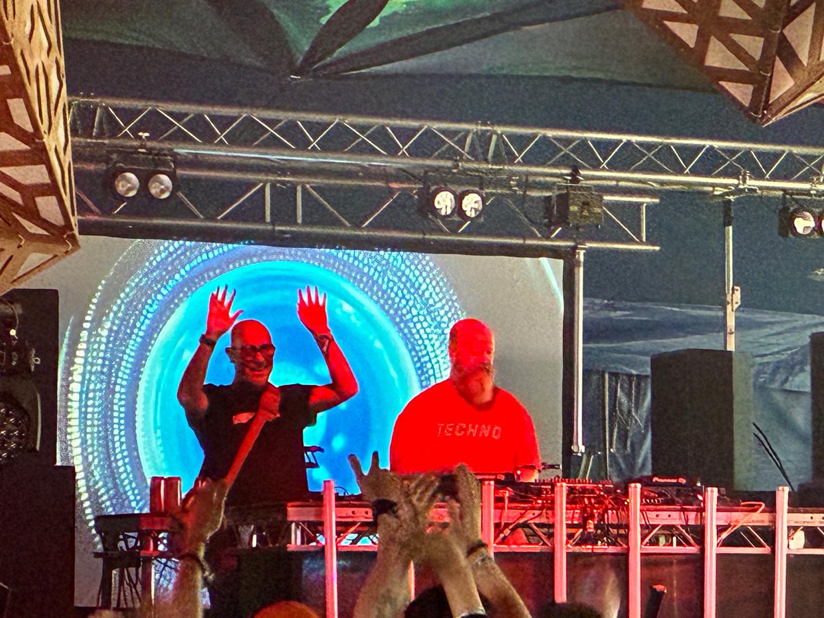 djginge (@djginge) on Twitter photo You can listen back to my techno set from the Coda stage <a href="/beardedtheory/">Bearded Theory</a> on Friday after one of my heroes - Altern8.
Was such a great weekend. Thanks again for having me! Hopefully see you there again in 2026.
mixcloud.com/dj-ginge/beard⦠You can listen back to my techno set from the Coda stage <a href="/beardedtheory/">Bearded Theory</a> on Friday after one of my heroes - Altern8.
Was such a great weekend. Thanks again for having me! Hopefully see you there again in 2026.
mixcloud.com/dj-ginge/beardā¦