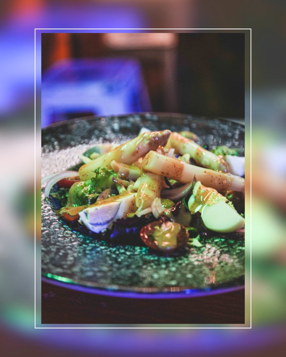 🥗Nuestras ensaladas no son “porque estoy a dieta”…
Son “porque me flipan así de ricas” 😜💚
Crujientes, sabrosas y con más rollo que tú un viernes.
¡Ven a Barco y dale alegría a las hojas verdes!

#EnsaladasConActitud #BarcoStyle #AquíSeComeBien #ValladolidSeCome