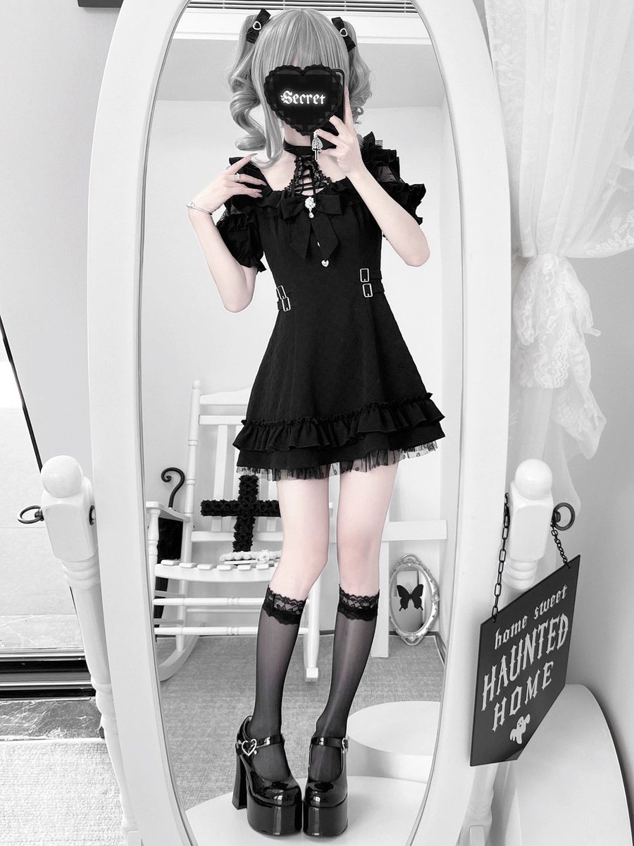 honeywardrobe07's tweet photo. <New In>
Effortlessly create layered looks and craft your unique Jirai Kei fashion vibe. ✨
Purchase at: https://t.co/x3jGiZJ5FW
#JiraiKei #LayeredFashion #LolitaStyle #HarajukuFashion #JapaneseStreetStyle #KawaiiLook #LandmineStyle #LolitaDress #FashionLayers #HoneyWardrobe https://t.co/wCDBIrETUH