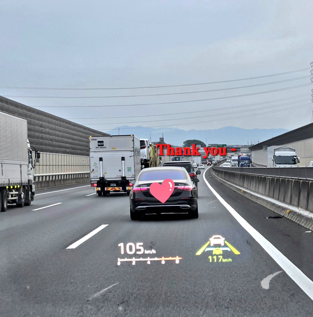 miyatakazuhiro's tweet image. うちの会社のスタッフと
急遽、打ち合わせする為に
道中の高速SAに来てもらって
さっき打ち合わせ終了

車二台で10人で
来てくれてありがとうな❤🍀︎

また連絡するから頼んだぞ👍

@KMiyata13 
@StyleGroup_7777 
#スタイルグループ
#StyleGroup
#宮田一裕