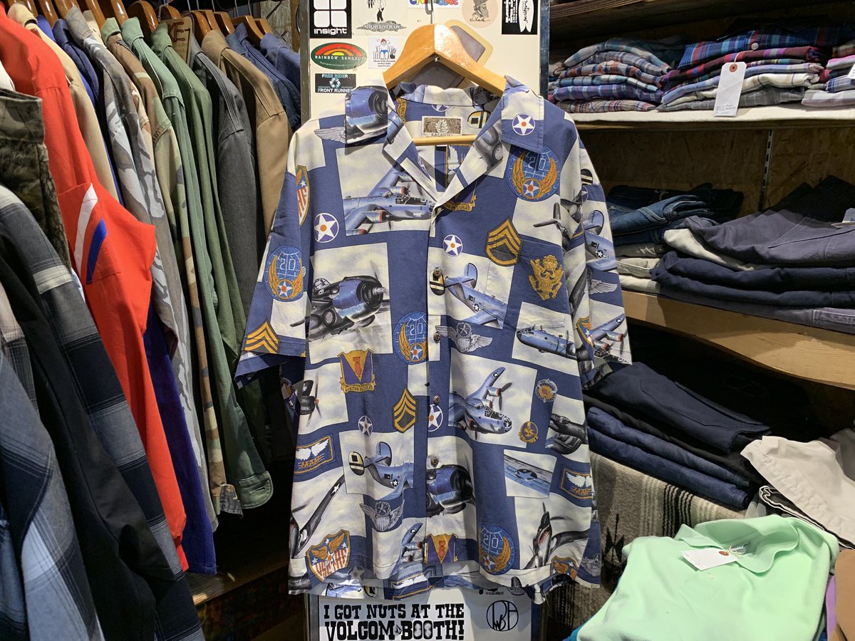 outsidekawasaki's tweet photo. USED KALAHEO
AIR FORCE Pattern
Aloha Short Sleeve Shirts
-Rayon,Cotton-
Made In Hawaii 🇺🇸
Size XL
Price ¥5940 Taxin
#アウトサイド川崎 #川崎 #古着 #川崎古着 #神奈川古着 #川崎古着マップ #川崎アメカジ #神奈川古着屋 #川崎古着屋 #kalaheo #アロハ #アロハシャツ #ミリタリー #アメカジ https://t.co/4hfnnDcsYn