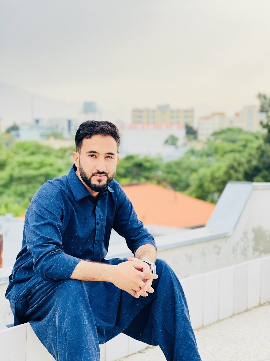 itz_turab18's tweet photo. "So,if you are too tired to speak,sit next to me, because I,too, am fluent in silence."👣
#kabul🇦🇫♥️ https://t.co/lBfeIvezdN