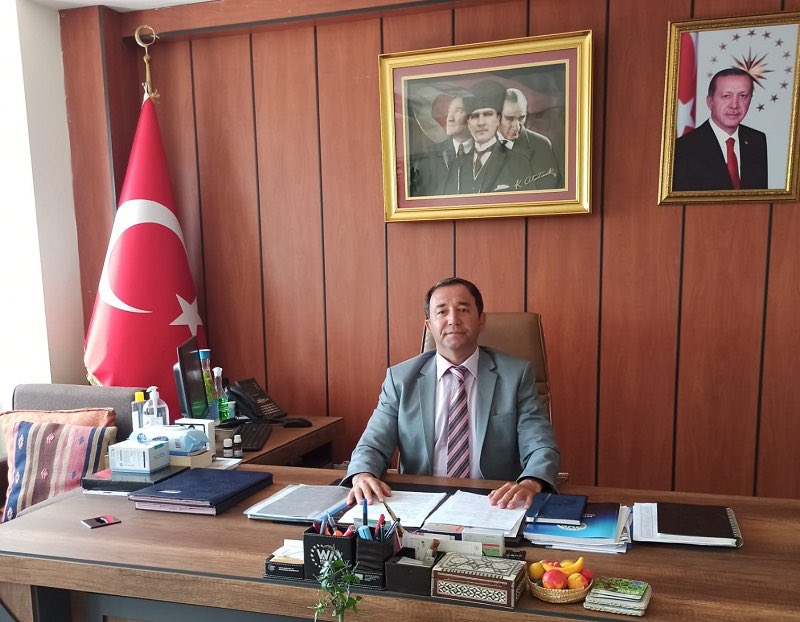 Afyonkarahisar Vali Yardımcılarımız Sn. Mehmet Keklik’in Dörtyol Kaymakamı, Sn. Uğur Kolsuz’un Aydın Vali Yardımcısı, Sn. Ali Uysal’ın Uşak Vali Yardımcısı olarak atanmış olduğunu öğrenmiş bulunmaktayız.

İlimizde görev yaptığı süre boyunca gösterdikleri özverili çalışmalarından