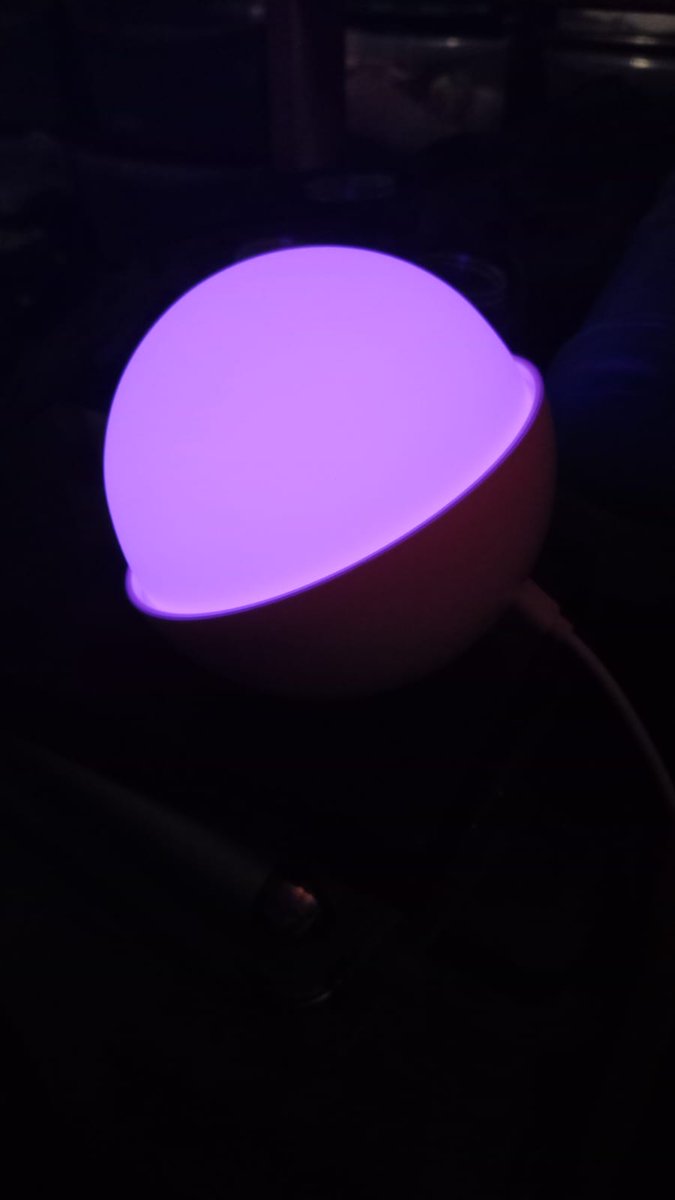 Some VERY early customers collected their orders this morning and sent us some update pictures. Great to see their new #glowcose #CGM lights are helping these families out already. If you want a silent colourful CGM companion, Lewcose.com is LIVE now.
#diabetes #T1D