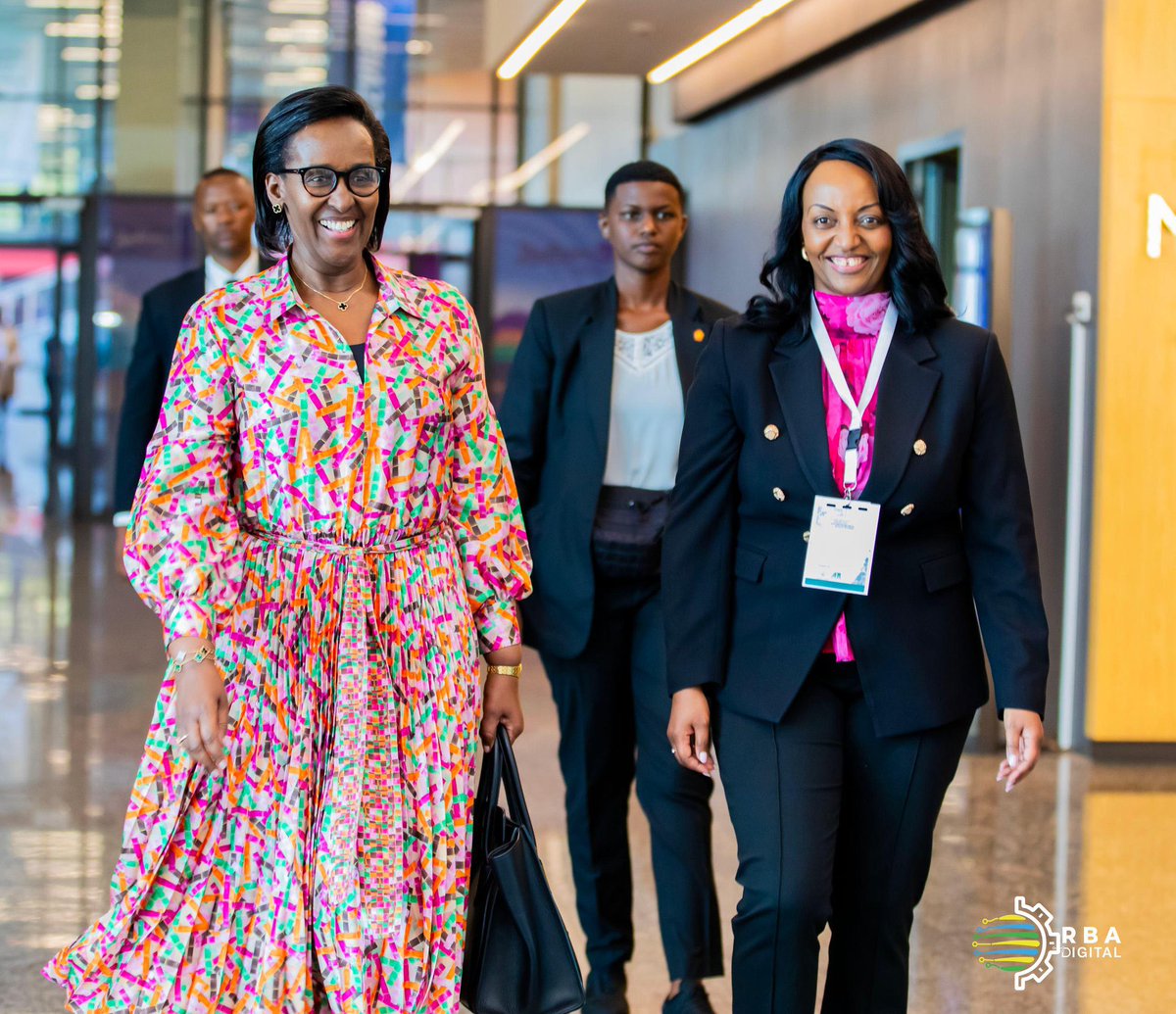 JoyAheebwa's tweet photo. My Highlight ✍🏽
 “When we are investing in women, we are not investing in equity — we are investing in a strong economy.”
“Financial inclusion is not charity, it is the absolute right of every #Rwandan woman.”
H.E @FirstLadyRwanda
#AllianceSummit2025 #ChampionTheFemaleEconomy https://t.co/W49Pw1v9Ux