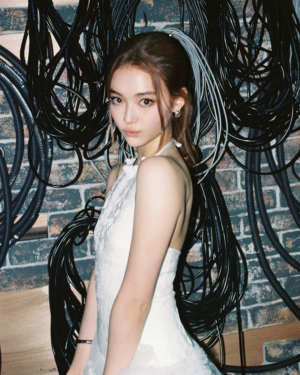 OFFICIAL_MEOVV's tweet image. in the name of love𓏧♡

#MEOVV #미야오 
#DROPTOP #MEOVV_DROPTOP #MYEYESOPENVVIDE
#THEBLACKLABEL #더블랙레이블