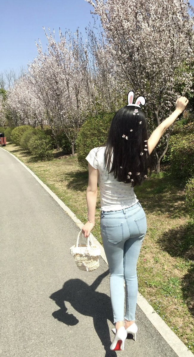 其实我想抽男人的那根雪茄…🥵📷 🥵 #武汉