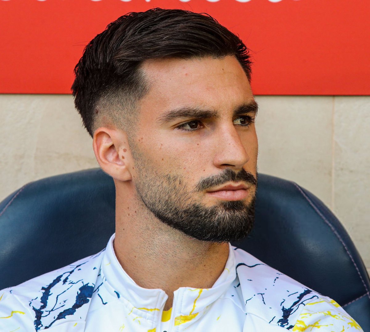 DeadlineDayLive's tweet photo. 🚨 Atletico Madrid are in talks to sign Alex Baena for around €45M-€50M from Villarreal. ❤️🤍

👉 He could arrive in time to play at the Club World Cup.

(Source: @mundodeportivo ) https://t.co/huJLNoVk1y