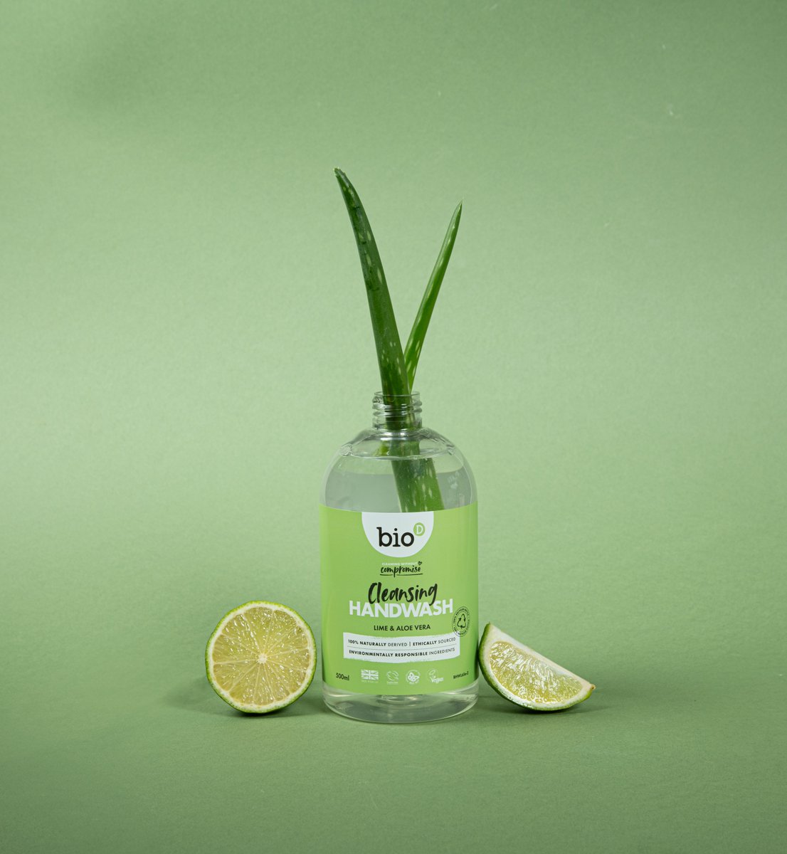 Fresh, foamy &amp; refillable ♻️

Our Lime &amp; Aloe Vera Hand Wash is a gentle, zesty way to keep hands clean – available in 500ml, 5L &amp; 20L.

🌱 Naturally effective
🇬🇧 Made in the UK

Shop now: biod.co.uk/shop/hand-soap…