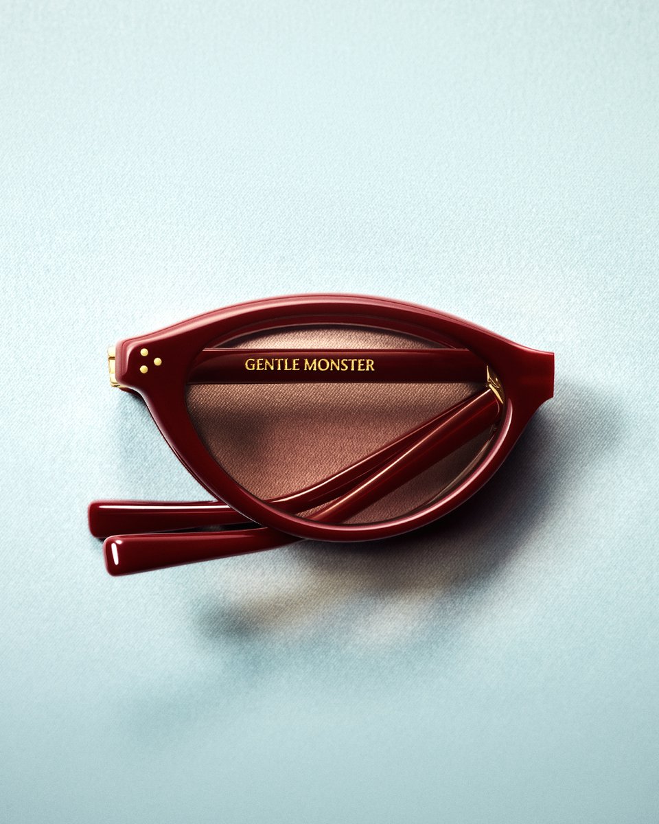 Pocket Collection is a new line of eyewear that features portable, compact folding designs completed with Gentle Monster’s bold and modern aesthetics.
⠀
Launching May 30th on gentlemonster.com online and in stores including our pop-up stores worldwide.
⠀
Los Angeles
8552