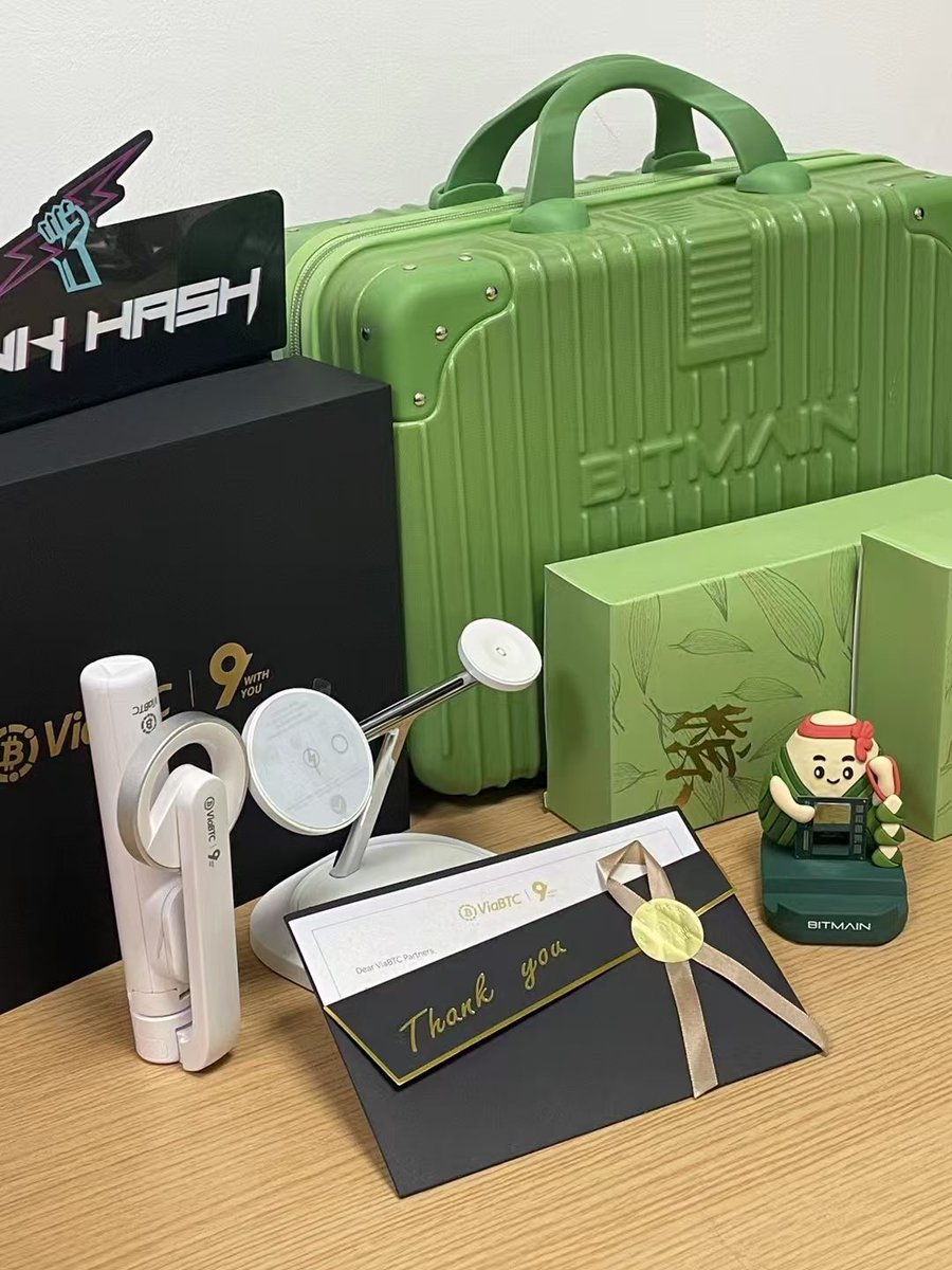 punkhashmining's tweet photo. Happy Dragon Boat Festival!
Can you guess what the gifts are? 🎁
#DragonBoatFestival ＃Punkhash ＃Zongzi https://t.co/OvRI3ztK6E