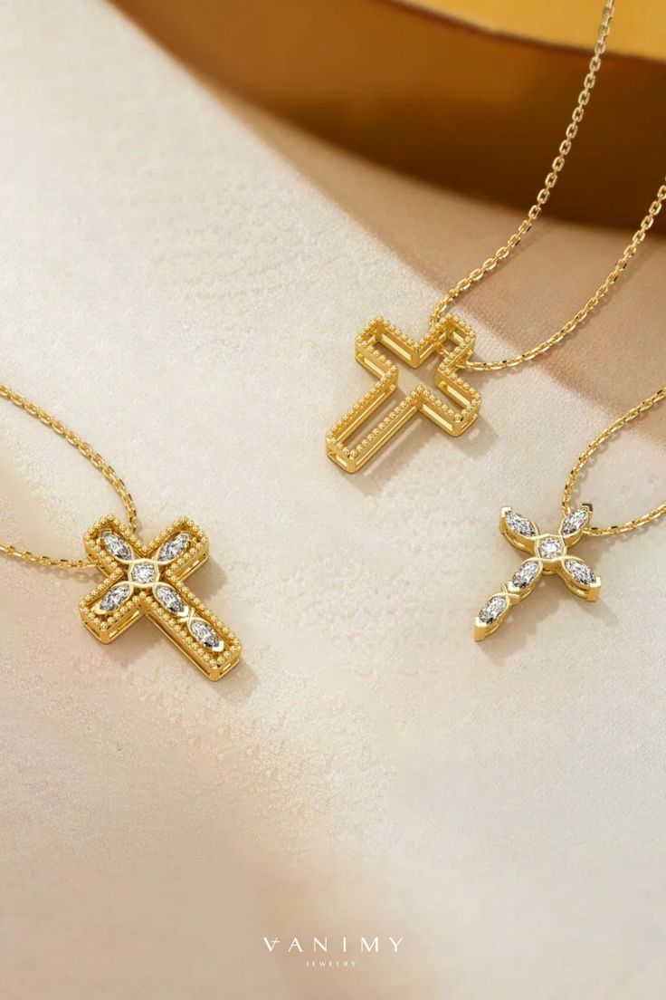SgyLtd's tweet photo. Meet the Versatile Ichthys Cross Pendant Necklace.✝️This piece transforms into three unique styles, perfect for expressing your faith with every outfit.… https://t.co/mDEQZxuP3R pinterestより #FaithJewelry #CrossJewelry #StylishFaith #FaithBasedFashion #ExpressYourStyle https://t.co/OQQ42vpuoq