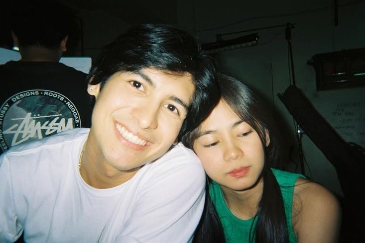eraiscible's tweet photo. an #ashdres au wherein..
 
She’s a rising star in a world that’s slowly dimming her light. He’s just a guy with a camera who happened to capture her in a rare, unguarded moment. Then, a quiet run-in at a coffee shop. And to their surprise, they live in the same building. https://t.co/7SiZQxL06m