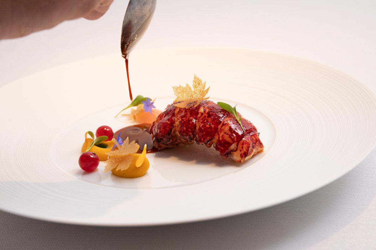 Ireland's Blue Book (@irelandbluebook) on Twitter photo "Will this chic and subline dining experience be the first in Ireland to get Michelin stars? <a href="/LucindasIreland/">LUCINDA O’SULLIVAN</a> in the <a href="/Independent_ie/">Irish Independent</a>
Read now: independent.ie/life/food-drin… "Will this chic and subline dining experience be the first in Ireland to get Michelin stars? <a href="/LucindasIreland/">LUCINDA O’SULLIVAN</a> in the <a href="/Independent_ie/">Irish Independent</a>
Read now: independent.ie/life/food-drin…
