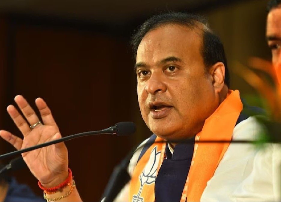 NewsAlgebraIND's tweet image. BIG BREAKING NEWS 🚨 Assam Congress President Gaurav Gogoi admits about his visit to Pakistan - to meet his wife, 11-years-ago.

Gaurav said that his wife had worked in Pakistan for around a year.

Regarding his children’s foreign citizenship, he says, it’s a ‘private matter’.