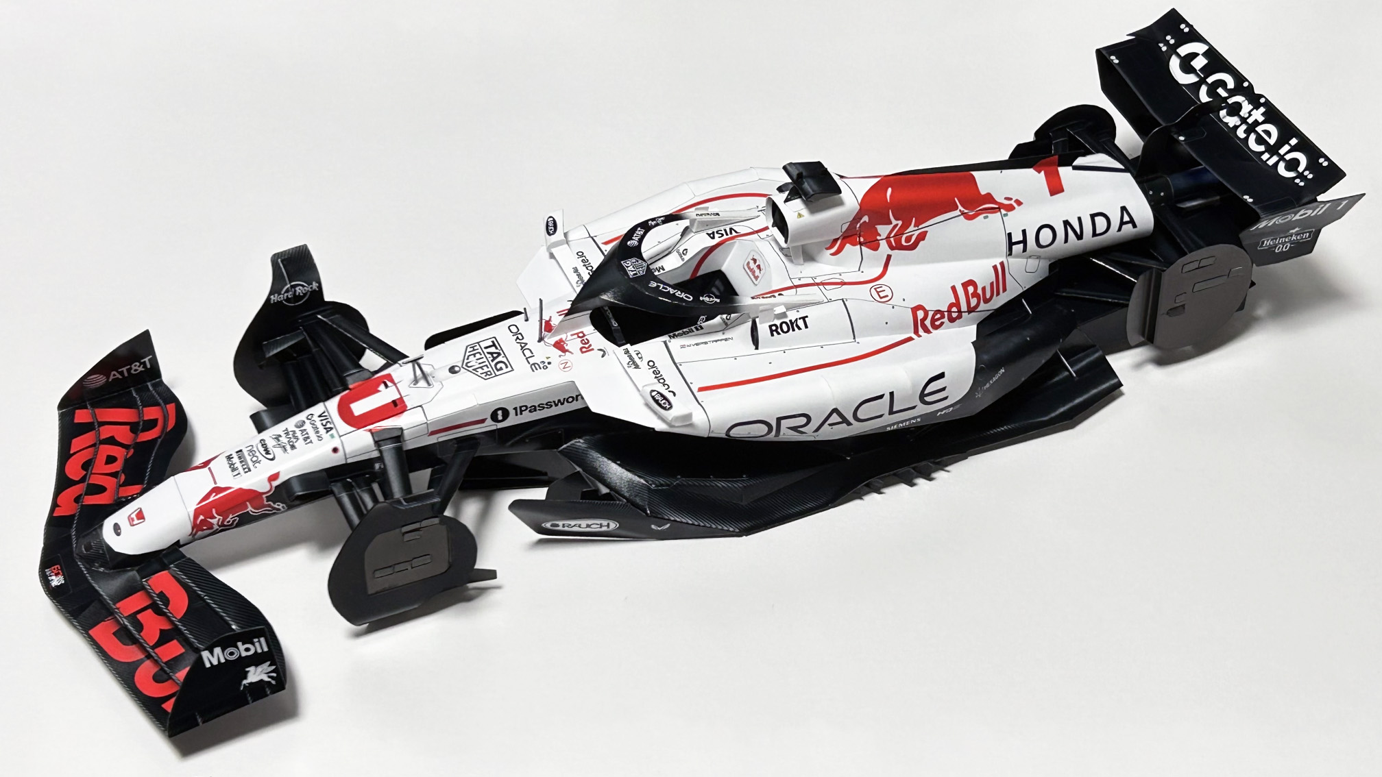 Yuki Tsunoda & Max Verstappen ポストカードセット 61r4WOFvISL._UF350,350_QL50_.jpg